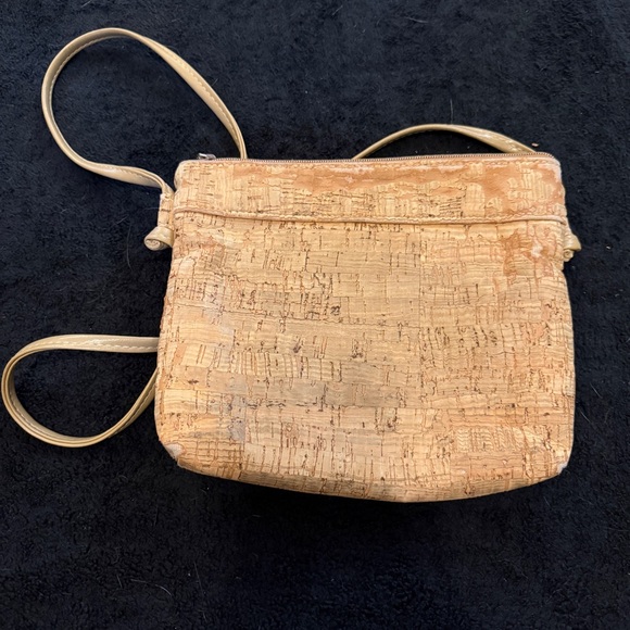 Vintage Cork Cross Body Bag - Picture 2 of 3